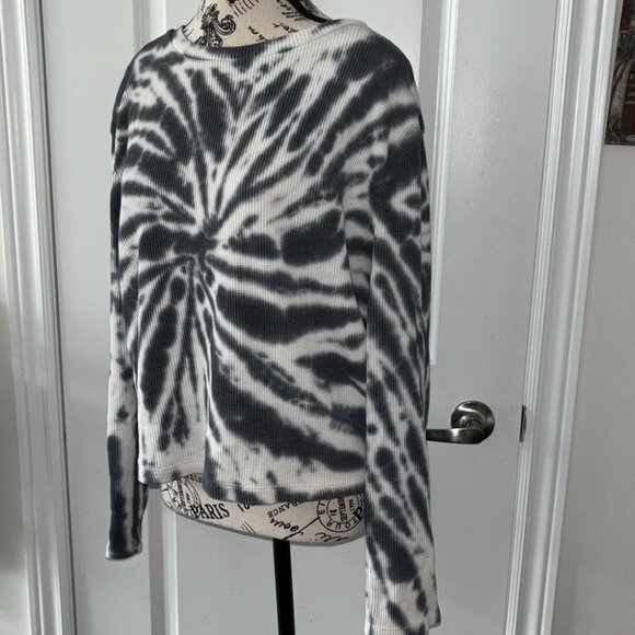 RD Style TieDye Blue Waffle Knit Women’s Long Sleeve Size L - Picture 4 of 6